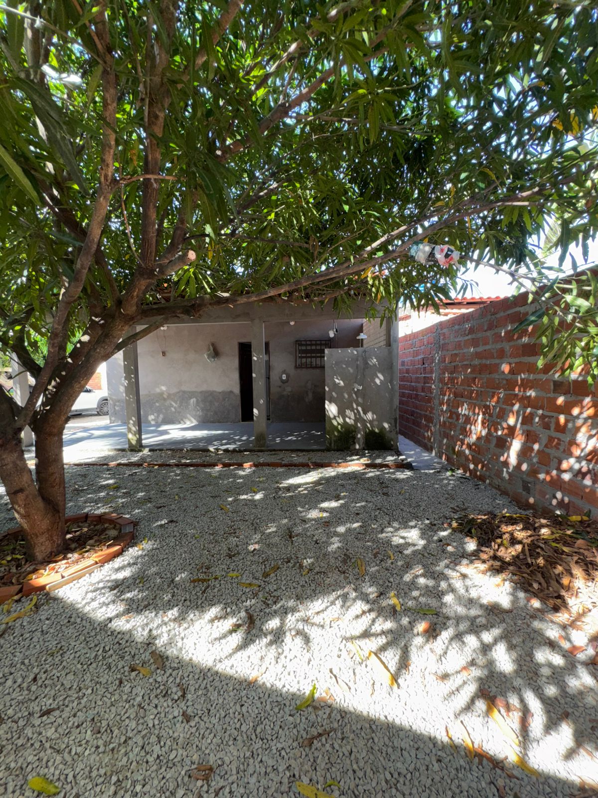 Varanda e área externa da Casa Barreirinhas